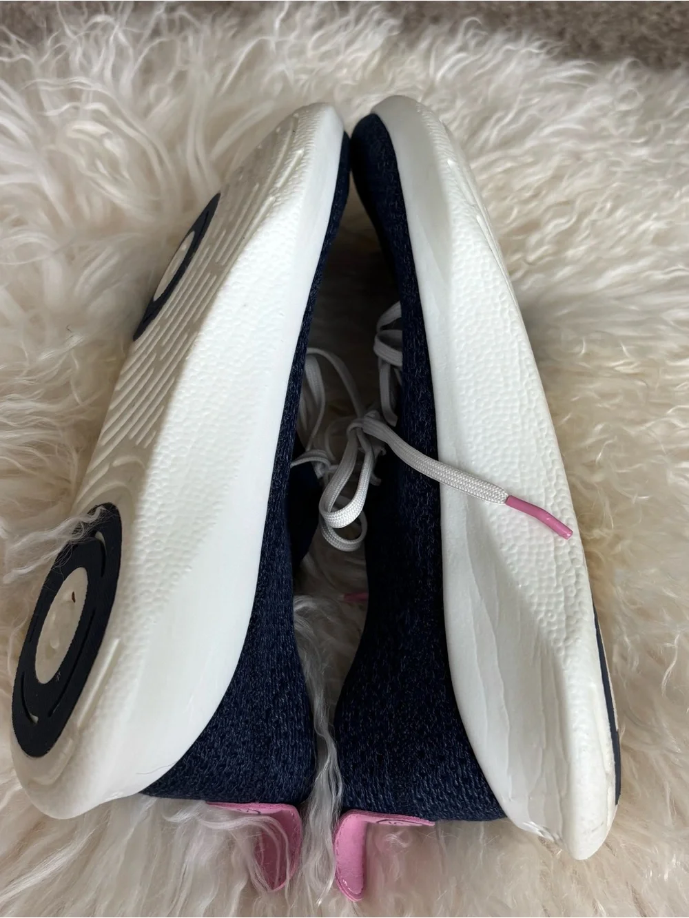 Allbirds women W 9 nwot Navy Knit Sneakers with Pink Accents 250
